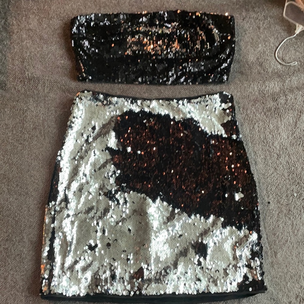 Forever 21 sparkly 2 piece set size small worn once
